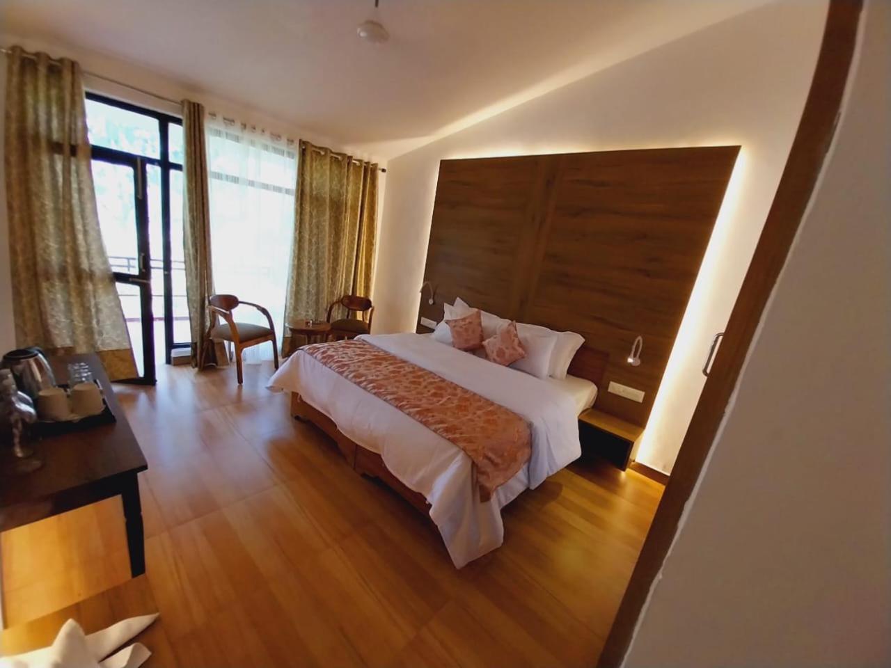 Crestmont Snow View Resort ราณีเขต ภายนอก รูปภาพ